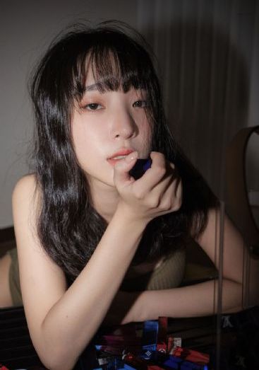 亚洲BBwHD老太大_老版国语字幕