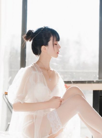 摸着双乳胸交小说_BD日韩电影在线